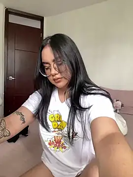 montmariana online show from July 9, 2026, 4:39 pm