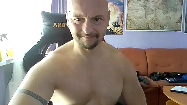 Snapshot of Sports-beast chatting on November 16, 2025, 1:27 pm Sports-beast online show from November 16, 2025, 1:27 pm