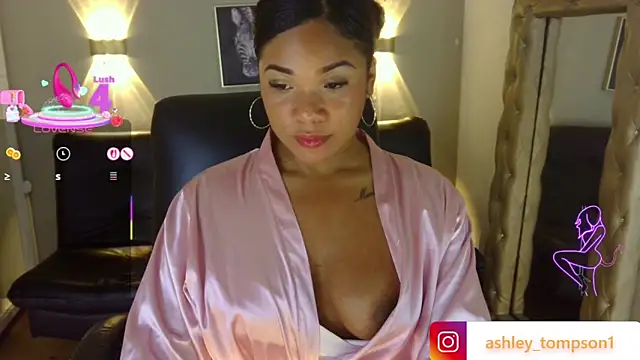 Snapshot of ashley_Tompson1 chatting on March 3, 2025, 6:24 pm ashley Tompson1 online show from March 3, 2025, 6:24 pm