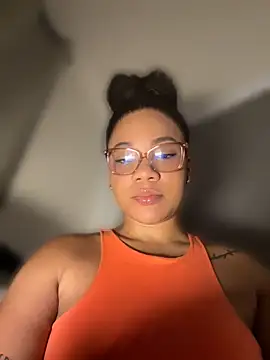 ashley Tompson1 online show from July 16, 2026, 11:29 am