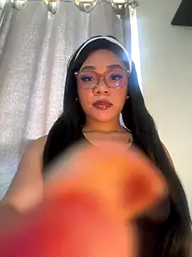 ashley Tompson1 online show from November 26, 2025, 9:26 pm