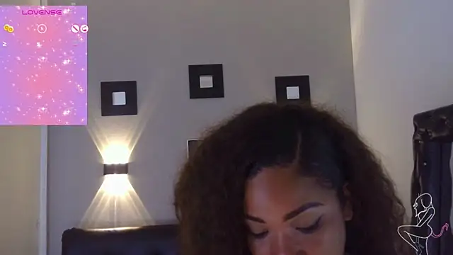 Snapshot of ashley_Tompson1 chatting on February 10, 2025, 6:24 pm ashley Tompson1 online show from February 10, 2025, 6:24 pm