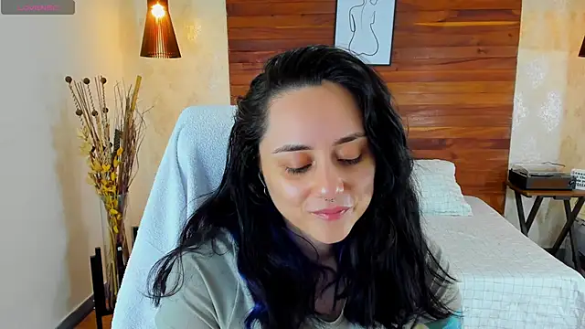 Snapshot of KatherineBond chatting on February 20, 2025, 9:20 pm KatherineBond online show from February 20, 2025, 9:20 pm