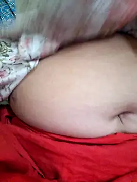 Priya Bong online show from May 26, 2026, 2:53 am
