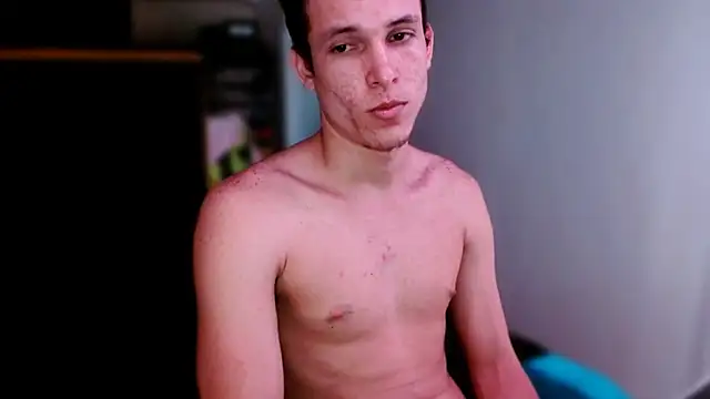 deividcloud36 online show from November 10, 2025, 10:15 pm