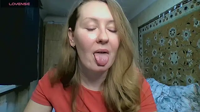 Snapshot of AnnaXLovers chatting on February 26, 2026, 9:31 am AnnaXLovers online show from February 26, 2026, 9:31 am