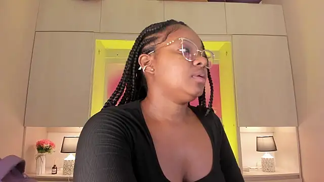 tamaraa smiith online show from January 11, 2026, 1:18 pm