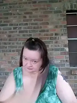 Snapshot of Bayou_Woman68 chatting on June 16, 2026, 7:36 pm Bayou Woman68 online show from June 16, 2026, 7:36 pm