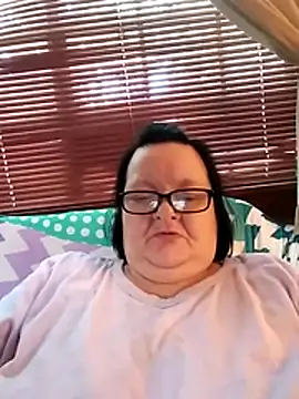 Snapshot of Bayou_Woman68 chatting on July 9, 2026, 5:45 pm Bayou Woman68 online show from July 9, 2026, 5:45 pm