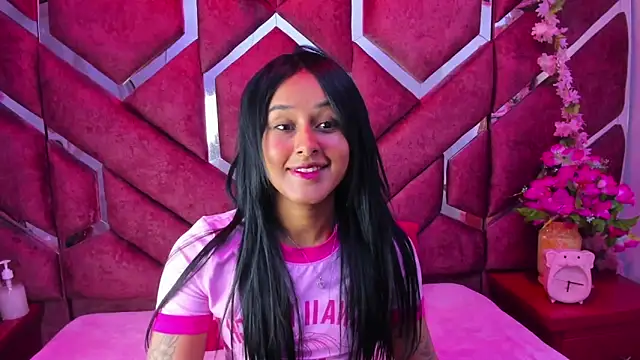 milly print online show from September 26, 2025, 3:02 am