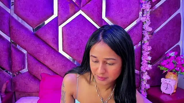 milly print online show from October 4, 2025, 3:19 am