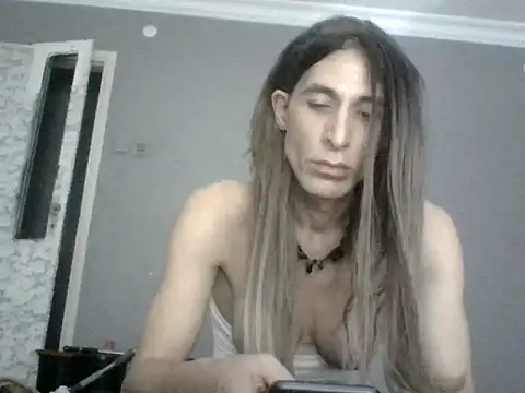 Snapshot of VanillaSeXy chatting on September 11, 2025, 9:26 pm VanillaSeXy online show from September 11, 2025, 9:26 pm