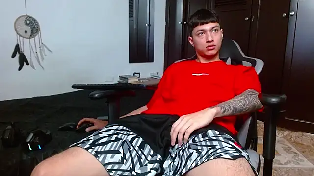 aaron blug online show from February 6, 2025, 2:11 am