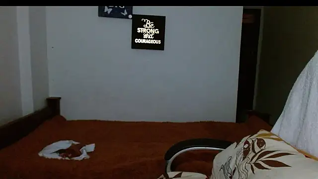 Snapshot of carolinemiller7 chatting on January 10, 2025, 11:11 am carolinemiller7 online show from January 10, 2025, 11:11 am