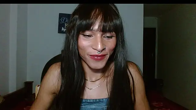 Snapshot of carolinemiller7 chatting on January 29, 2025, 8:18 am carolinemiller7 online show from January 29, 2025, 8:18 am