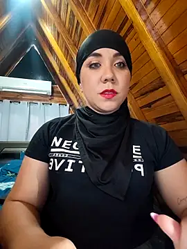 AmbarBurhan online show from November 24, 2025, 4:40 pm