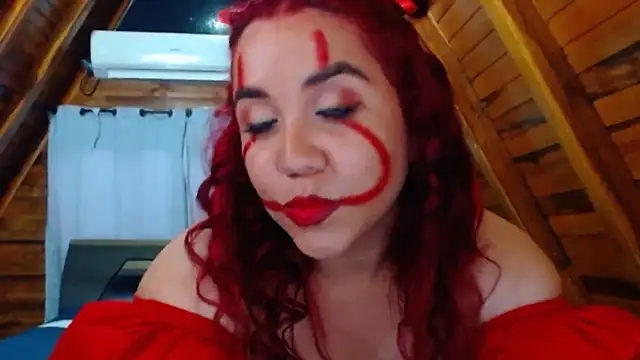 AmbarBurhan online show from October 31, 2025, 6:26 pm