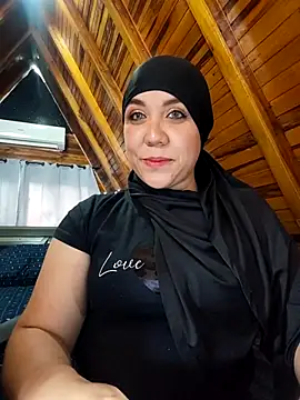 AmbarBurhan online show from March 11, 2026, 4:23 pm