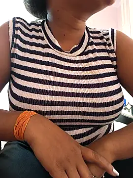 Snapshot of Samarya-78 chatting on September 11, 2025, 2:44 am Samarya-78 online show from September 11, 2025, 2:44 am