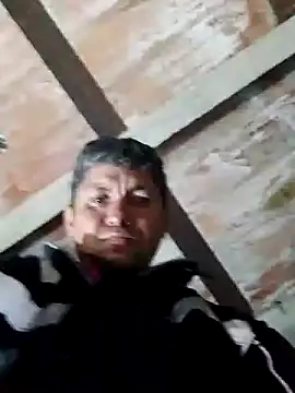 Snapshot of TattyFoxglove chatting on March 27, 2026, 3:15 am TattyFoxglove online show from March 27, 2026, 3:15 am