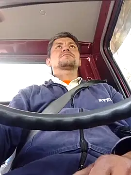 Snapshot of TattyFoxglove chatting on April 7, 2026, 2:52 pm TattyFoxglove online show from April 7, 2026, 2:52 pm