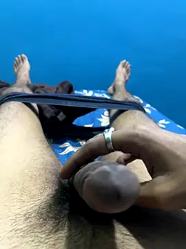 Snapshot of hairydude49 chatting on October 18, 2025, 10:12 pm hairydude49 online show from October 18, 2025, 10:12 pm