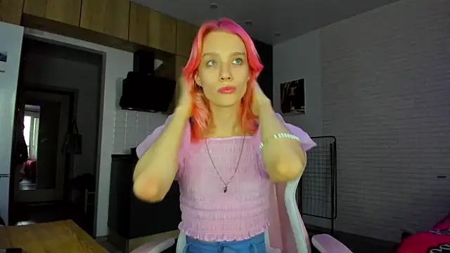 Snapshot of _Alice_Kitty chatting on April 14, 2026, 3:39 pm Alice Kitty online show from April 14, 2026, 3:39 pm