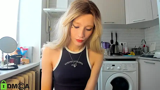 Snapshot of _Alice_Kitty chatting on February 14, 2025, 10:06 am Alice Kitty online show from February 14, 2025, 10:06 am