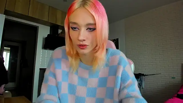 Snapshot of _Alice_Kitty chatting on June 18, 2026, 9:25 am Alice Kitty online show from June 18, 2026, 9:25 am