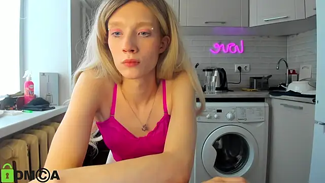 Snapshot of _Alice_Kitty chatting on March 11, 2025, 9:45 am Alice Kitty online show from March 11, 2025, 9:45 am