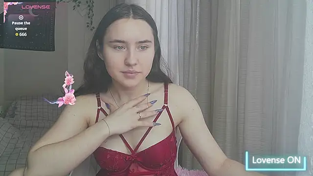 Snapshot of Aurora_workerr chatting on February 20, 2026, 8:27 am Aurora workerr online show from February 20, 2026, 8:27 am