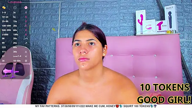 Snapshot of AriannaLewiis chatting on February 24, 2025, 7:19 pm AriannaLewiis online show from February 24, 2025, 7:19 pm