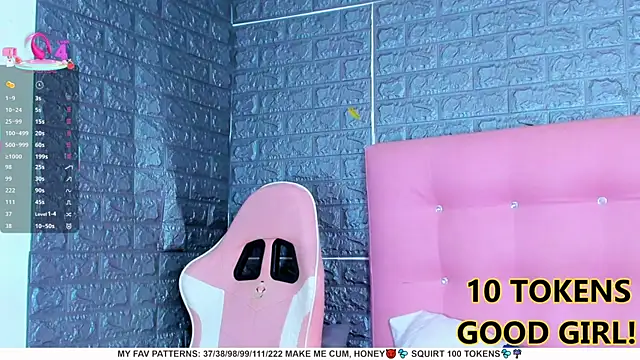 Snapshot of AriannaLewiis chatting on March 7, 2025, 7:49 pm AriannaLewiis online show from March 7, 2025, 7:49 pm