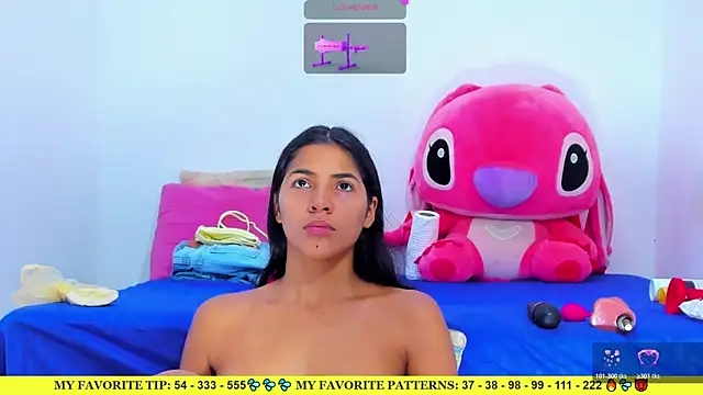 AriannaLewiis online show from May 9, 2026, 8:01 pm