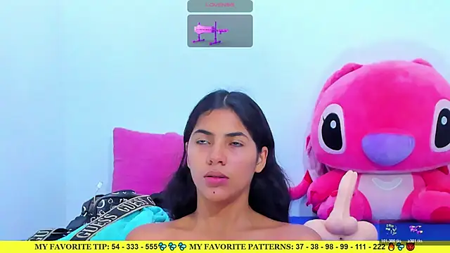AriannaLewiis online show from May 18, 2026, 7:40 pm