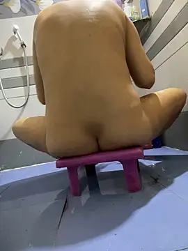 Snapshot of samayra124 chatting on November 1, 2025, 8:30 am samayra124 online show from November 1, 2025, 8:30 am