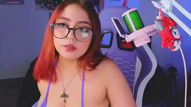 Snapshot of AnngelaSkye chatting on March 1, 2026, 5:40 am AnngelaSkye online show from March 1, 2026, 5:40 am