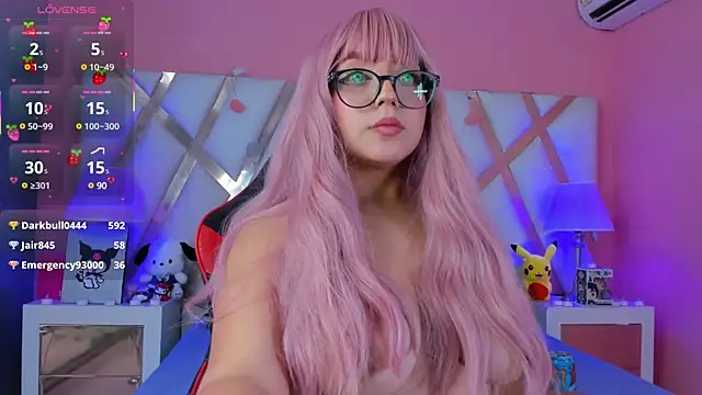 Snapshot of AnngelaSkye chatting on March 21, 2025, 7:22 am AnngelaSkye online show from March 21, 2025, 7:22 am