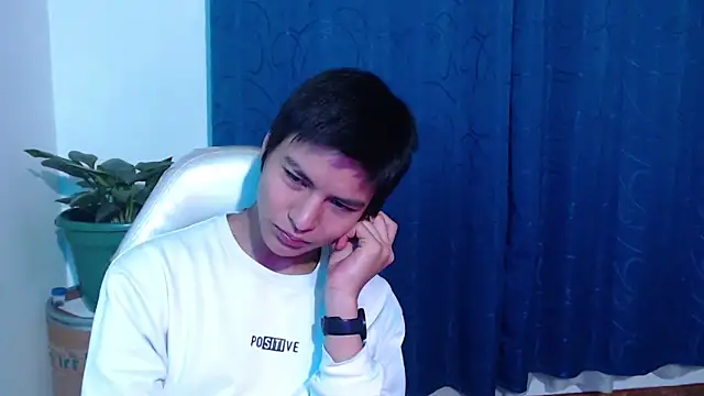 Snapshot of alanprince44 chatting on January 22, 2025, 2:26 am alanprince44 online show from January 22, 2025, 2:26 am