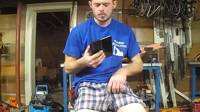 Bigoleslong98765 online show from January 7, 2026, 2:44 pm