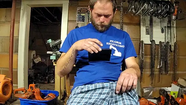 Bigoleslong98765 online show from November 8, 2025, 6:11 pm