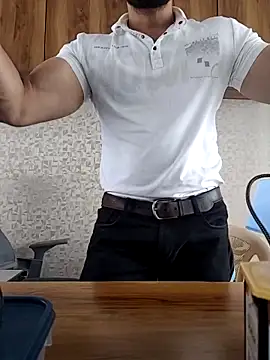 Snapshot of indianguy89 chatting on February 15, 2026, 6:03 am indianguy89 online show from February 15, 2026, 6:03 am