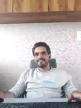 Snapshot of indianguy89 chatting on December 14, 2024, 11:29 am indianguy89 online show from December 14, 2024, 11:29 am