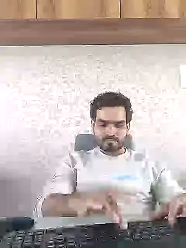 Snapshot of indianguy89 chatting on January 4, 2025, 5:58 am indianguy89 online show from January 4, 2025, 5:58 am