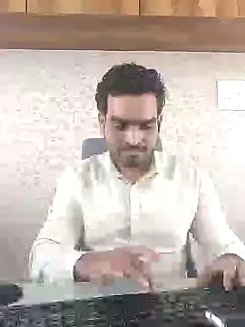 Snapshot of indianguy89 chatting on December 16, 2024, 6:43 am indianguy89 online show from December 16, 2024, 6:43 am