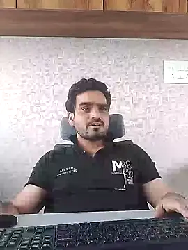 Snapshot of indianguy89 chatting on December 22, 2024, 10:28 am indianguy89 online show from December 22, 2024, 10:28 am