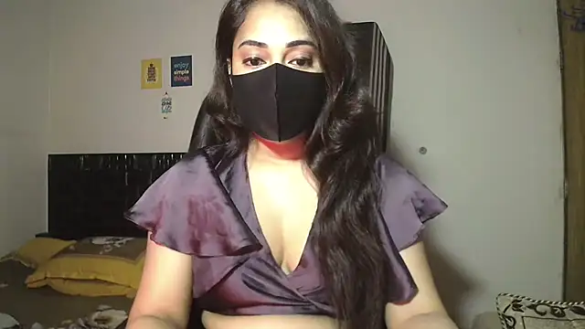 Most-Beautiful-Queen online show from February 4, 2026, 6:58 pm