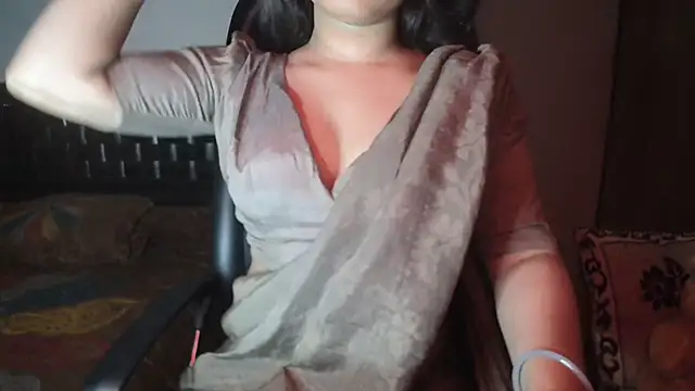 Most-Beautiful-Queen online show from November 2, 2025, 6:57 pm