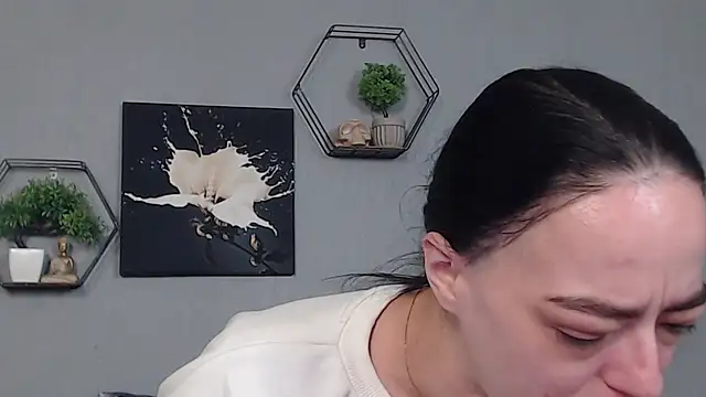 IzabelllNoir online show from February 24, 2026, 8:26 am