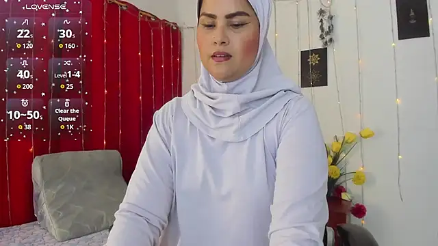 AishaAmin  online show from May 15, 2026, 12:14 pm